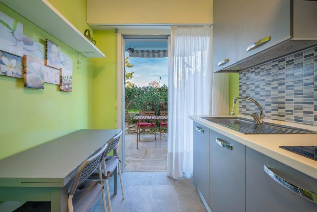 Appartement Familial 6P, Avec Piscine Et Tennis, Proche Mer Roquebrune-Cap-Martin Extérieur photo